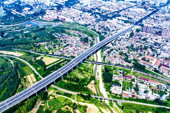 71495c4f4c23977fb378cef097373728_rent4918_b.jpg 71495c4f4c23977fb378cef097373728_rent4918_b.jpg